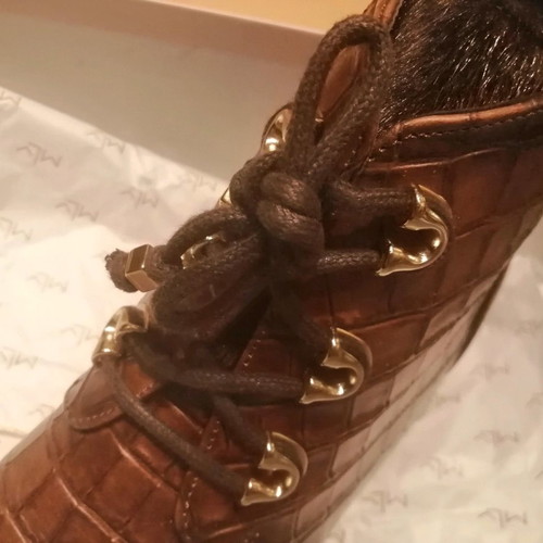 Mlv brown leather ankle boots new, size 40