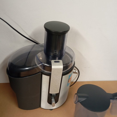 Phillips juice extractor