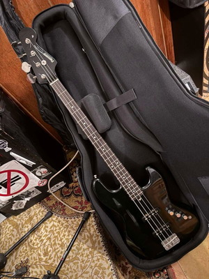 Fernandes Jazz Bass Rjb 45 used, limited edition from the 80s