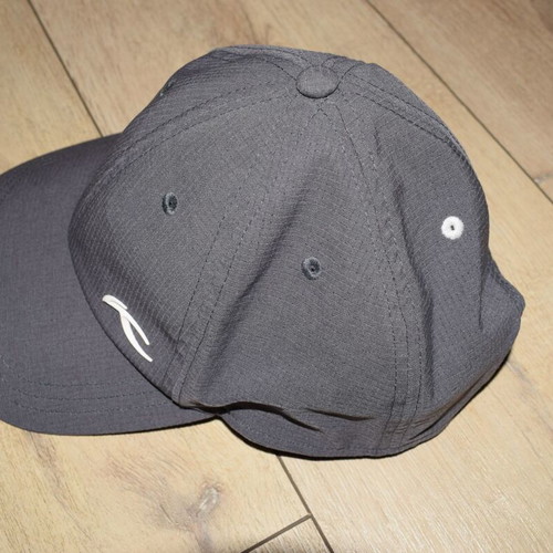 KJUS Flat Visor Stretch Adjustable Cap like new, size L, blue