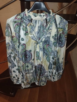 Zini shirt with lace pattern like new, size 38