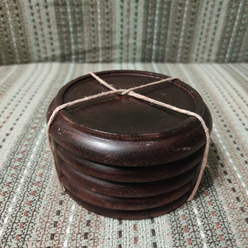 Wooden coasters set of 5, 9.5 cm diameter