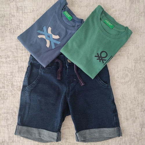 Benetton kids set with two t-shirts and soft shorts for 4 years old