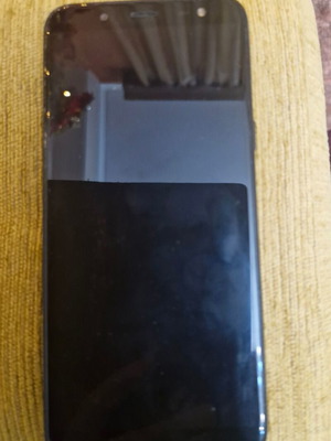 Samsung Galaxy J6 used, fully functional, black, 32GB