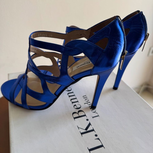 L.K. Bennett London pumps like new, metallic blue