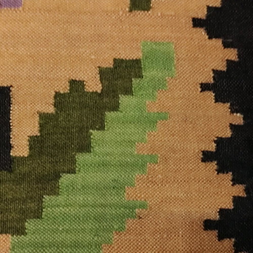 Handmade wool rug large, like new, dimensions 2.93x2.40