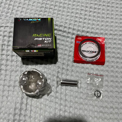 Piston 53mm new with all parts sealed
