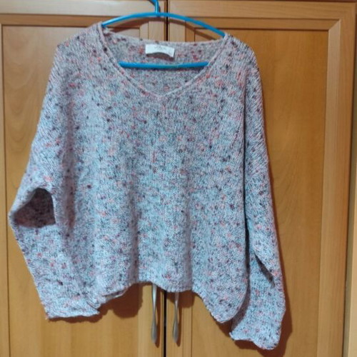 Sweater like new, multicolor, size M