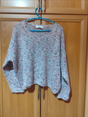 Sweater like new, multicolor, size M