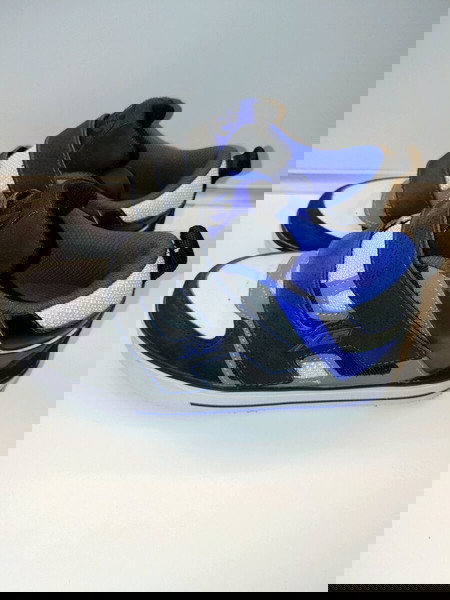 Heelys sneakers παιδικά παπούτσια με ροδάκια. .