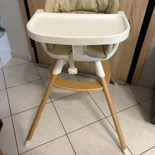 Highchair 4-in-1 with removable tray and cushion
