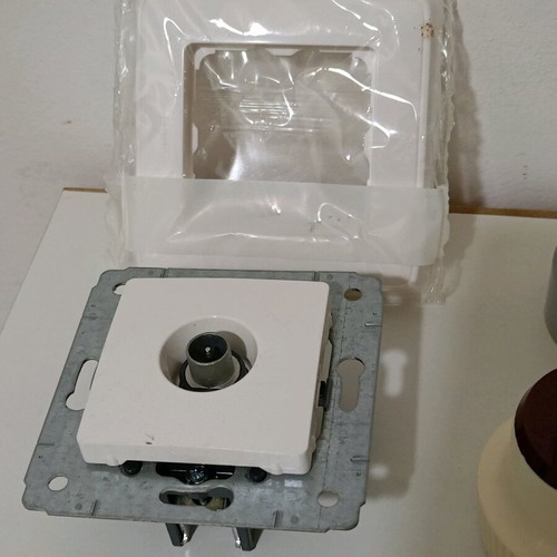 Adapter and accessories pack new