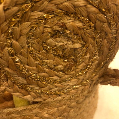 Straw shoulder bag like new