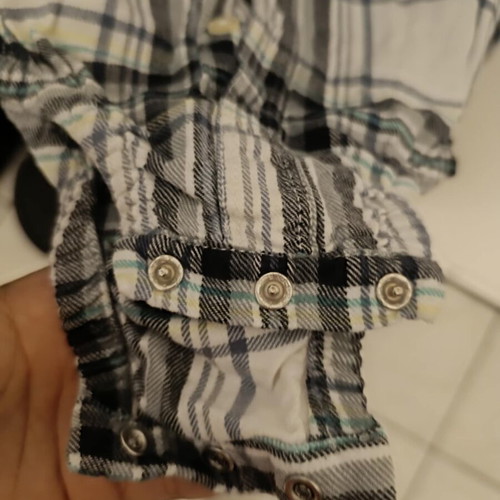Babygap baby shirt like new, 6-12 months