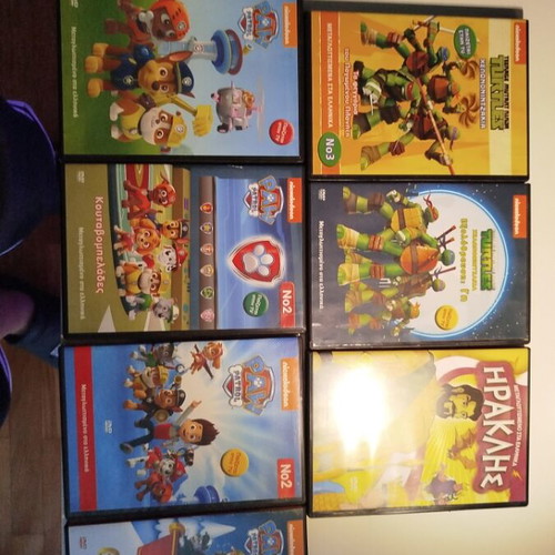 Children's movies used, discs included, almost new cases