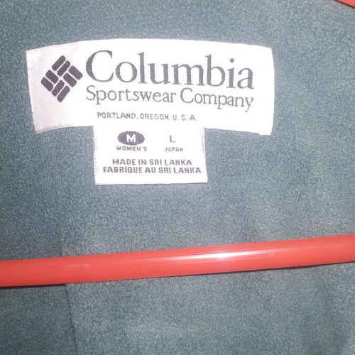 Columbia jacket unisex size L like new, blue, fleece lining