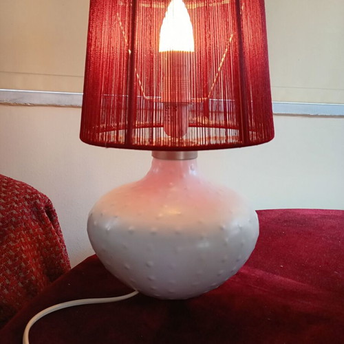 Table lamp porcelain like new, height 33 cm