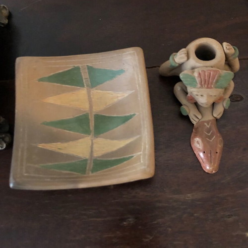 Vintage Mexican ceramic bowl and smoking pipe set like new