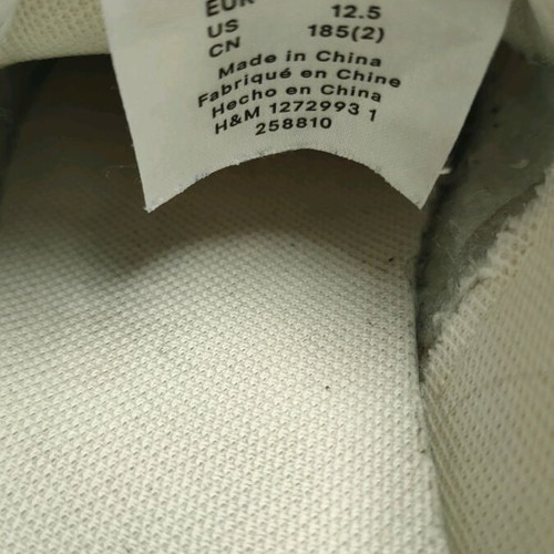 H&M sneakers beige size 30 like new shoes