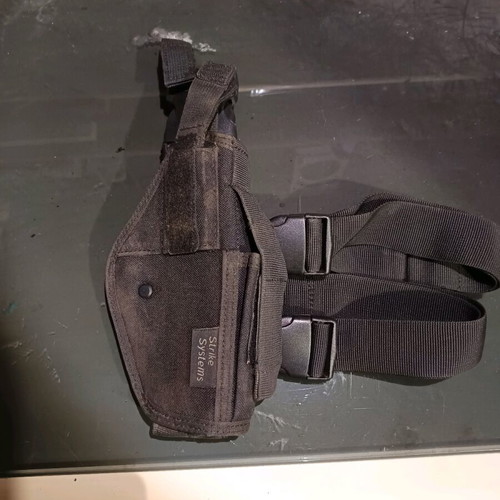 Thigh pistol holster like new