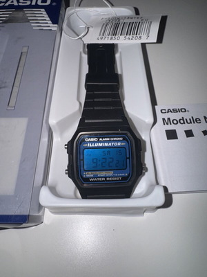 Casio F105W mod digital watch, black and blue