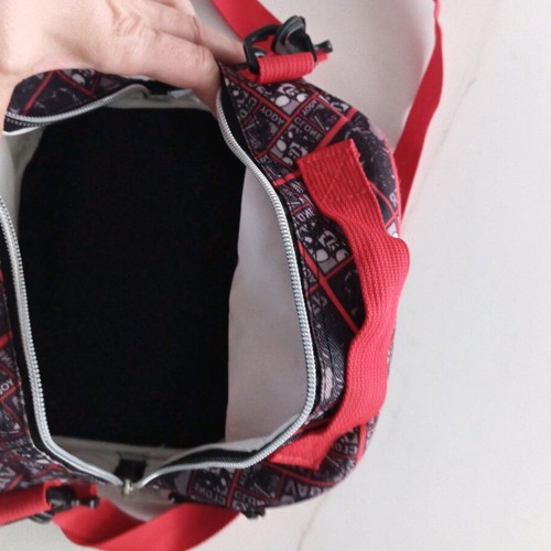 Star Wars bag in very good condition with 2 compartments