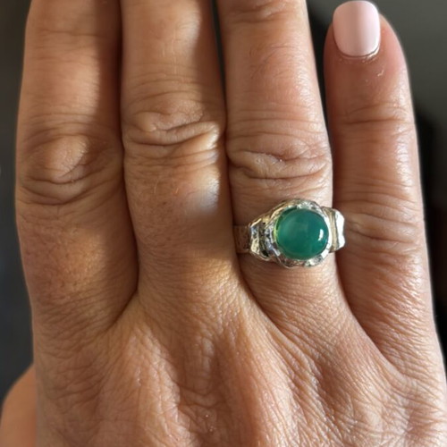 Silver hammered ring like new, polished