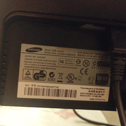 Samsung SyncMaster 943N 19" LCD monitor