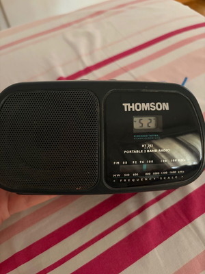 Thomson RT203 Portable 2 Band Radio used, FM/AM/MW