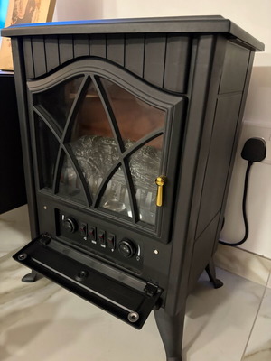 Homebasix ND-18D2S Electric Heater Fireplace 120V new, 63cm