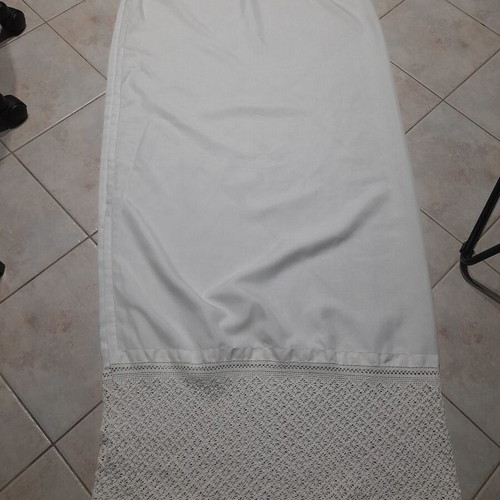 Curtain handmade with lace, like new, white fabric 150x135 cm