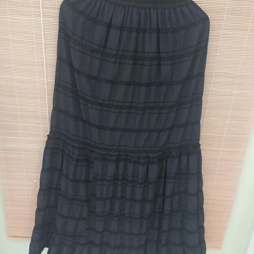 Black long skirt like new, one size