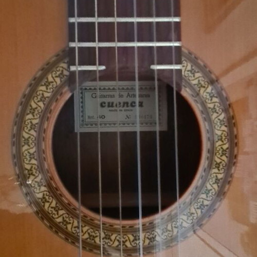 Cuenca Mod. 40 guitar new with case