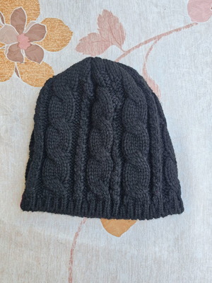 Black knit cap new, one size