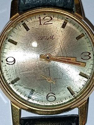 Russian wind-up watch used