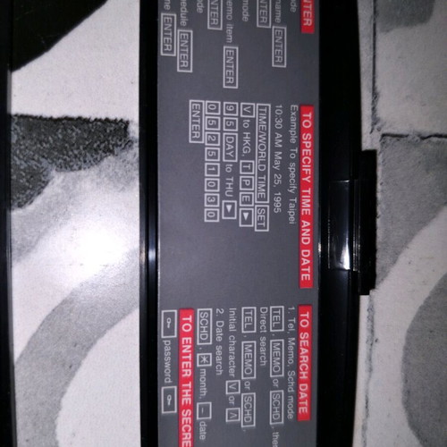 Vintage electronic organiser from the 90s like new