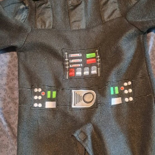 Star Wars costume for boy 2-3 years like new