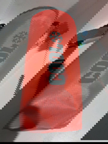 Ισοθερμικη θηκη