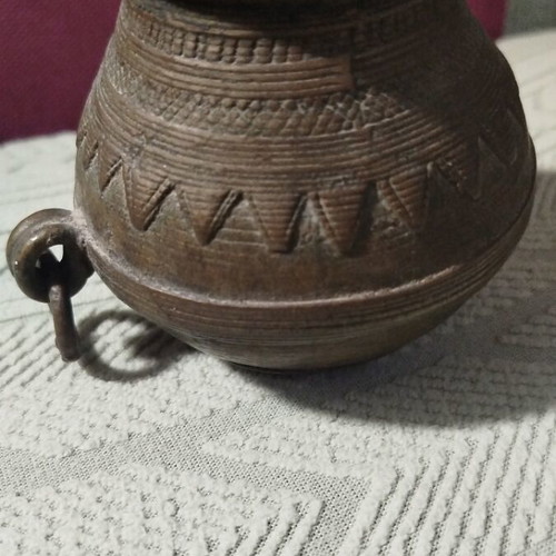 Tribal rice measuring cup Indian bronze like new