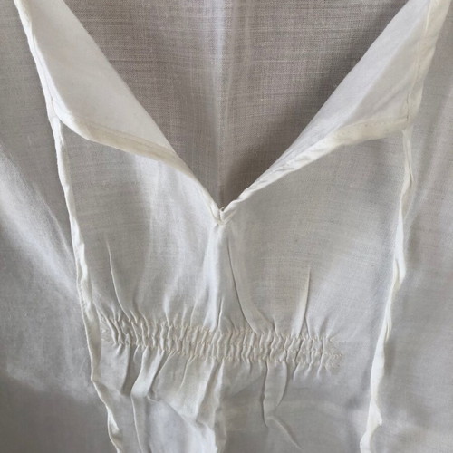 Linen tunic Mango XL like new, white with embroidery