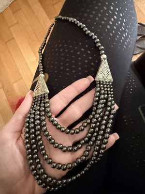 Κολιέ από μαύρο όνυχα χειροποίητο, καινούργιο, ασημί λεπτομέρειες