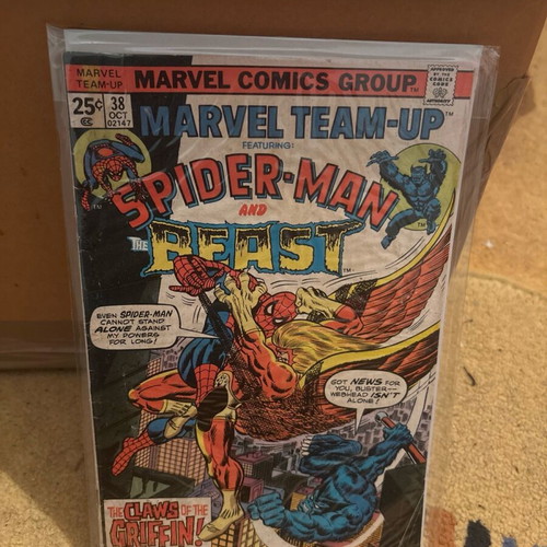 Spider-Man & Beast comic used (1975)