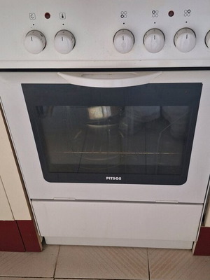 Pitsos kitchen used 50cm fully functional