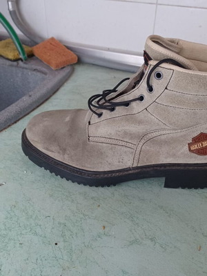 Μποτάκια Harley Davidson γκρι σαν καινούργια, μέγεθος 43