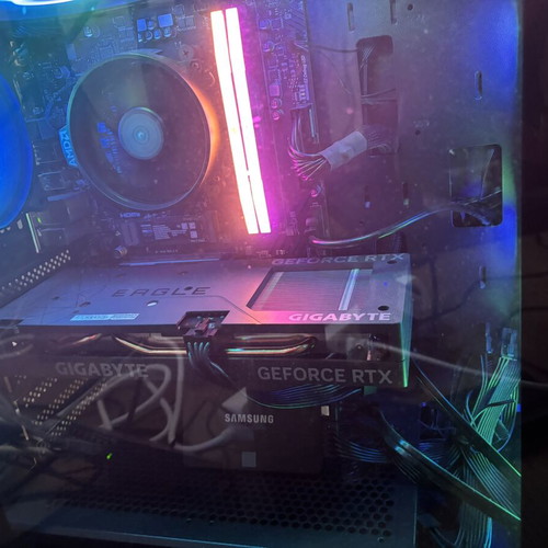 Desktop Ryzen 5 7600 with 32GB RAM, RTX4060, 1TB NVMe and 1TB SSD like new