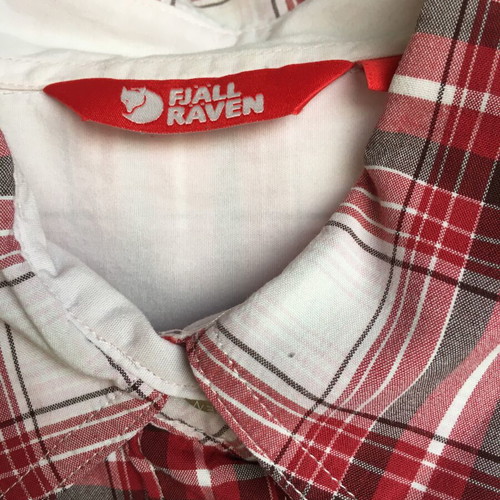 Fjallraven Caracal shirt size S like new, red and white