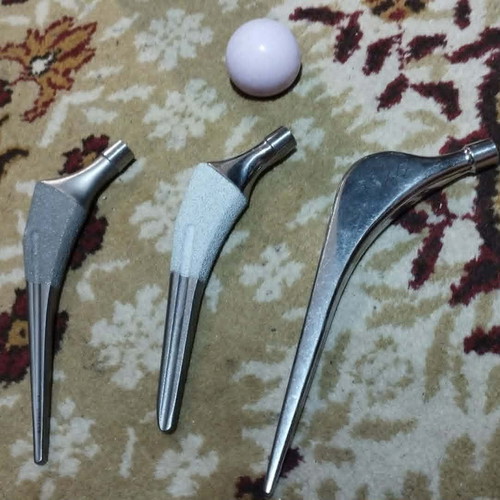Total hip arthroplasty components, three metal femoral stems and ceramic head
