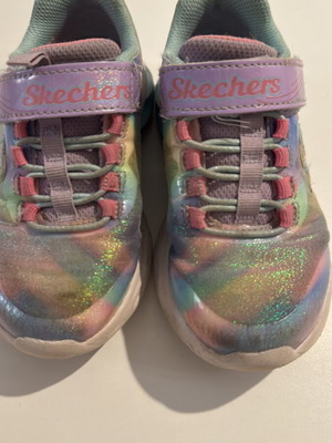 Αθλητικά παπούτσια Skechers μεταχειρισμένα, μέγεθος 27