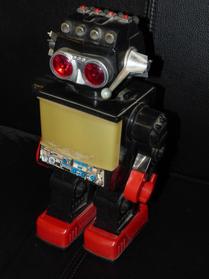 Vintage Saturn Robot Kamco No 1981 big… - € 22,00 - Vendora.cy