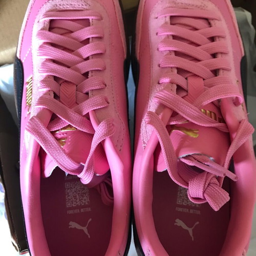 Women's Puma pink athletic shoes new, size 38-38.5